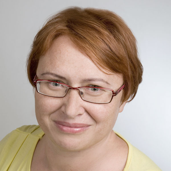  Joanna Winiarska-Szostak